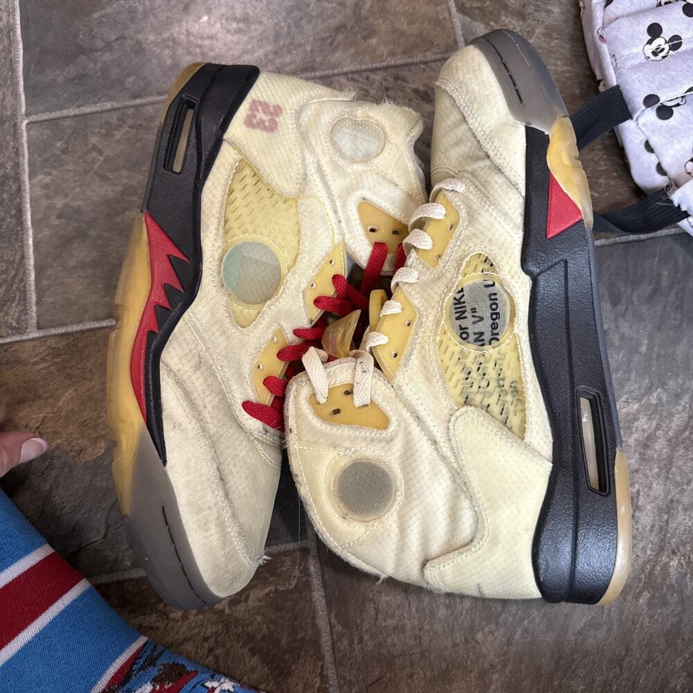 Size 10.5 - Jordan 5 SP x Off-White Mid Sail